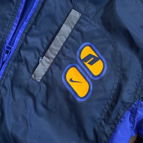 Nike WIndbreaker Jacket - Picture 3 of 5